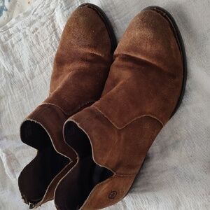 GPT-7.5M Born Suede Brown Ankle Boots